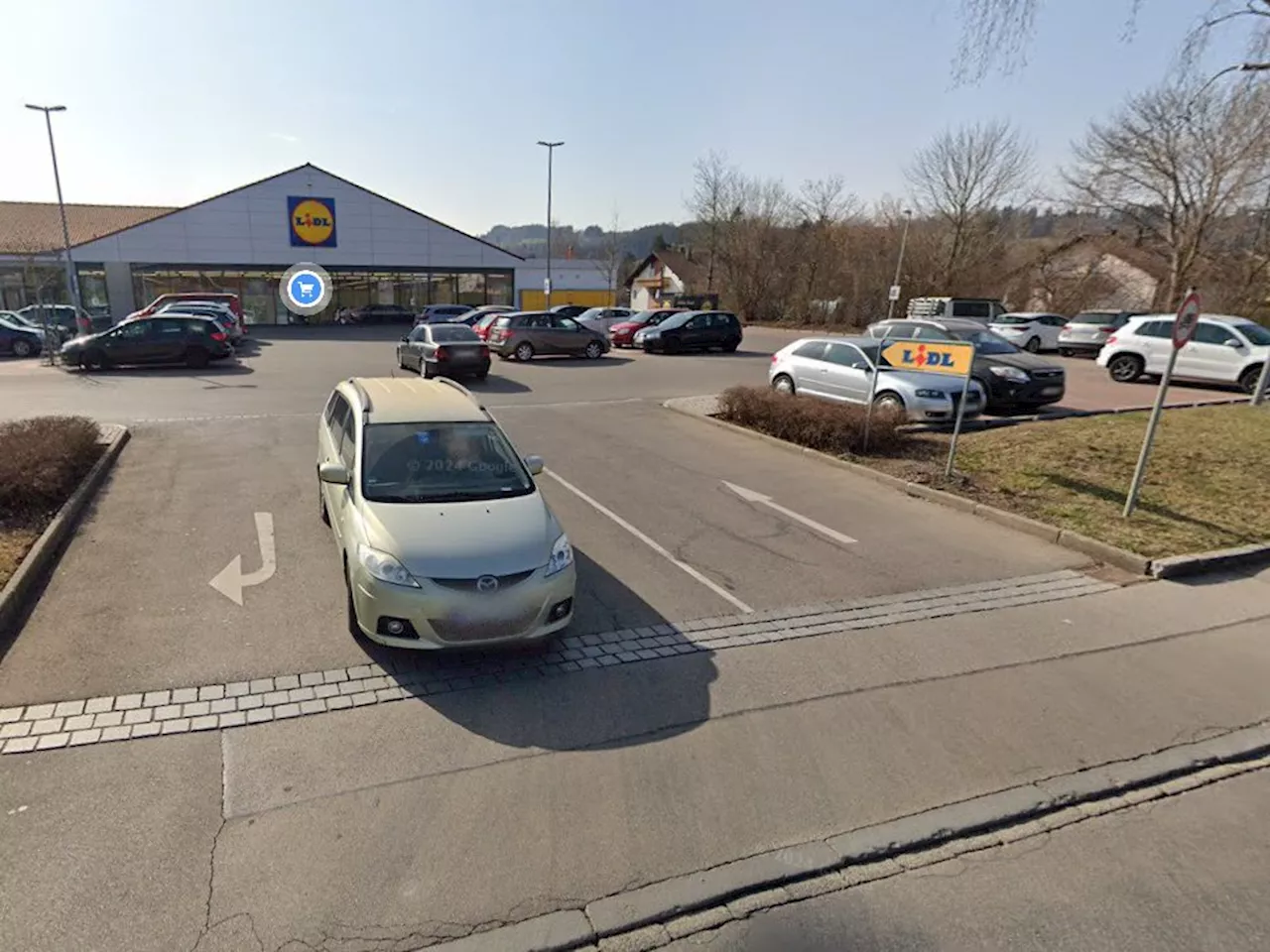 Großeinsatz in Kempten: Lidl musste wegen Gasgeruch geräumt werden