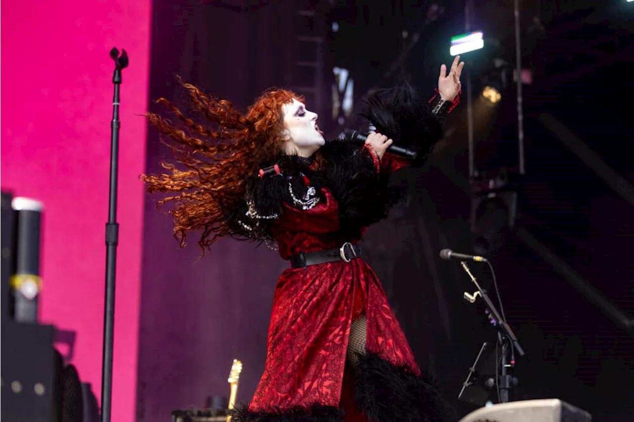 Photos capture country vibes under sunny skies at Boston Calling