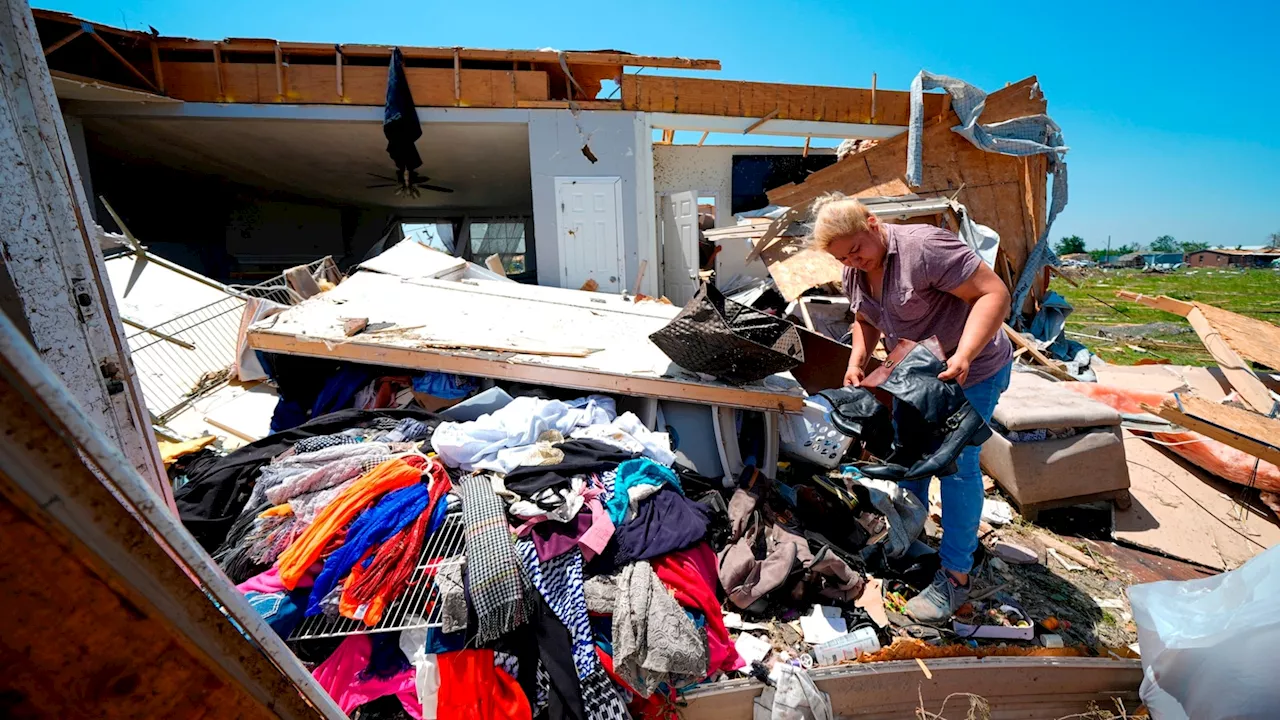 At least 20 dead across Texas, Oklahoma, Arkansas, Missouri and Kansas in severe storms