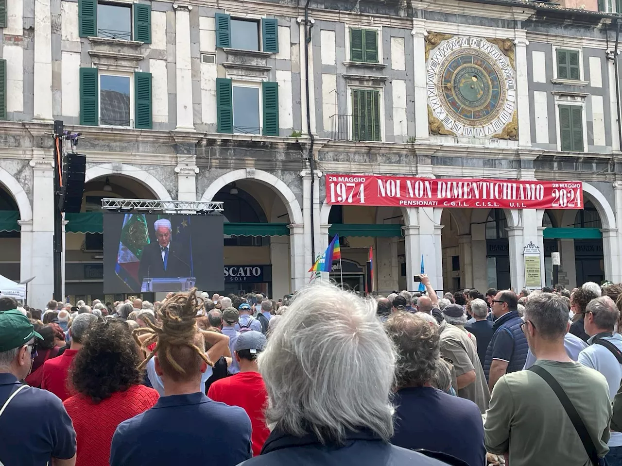 Mattarella a Brescia per ricordare la strage di piazza della Loggia