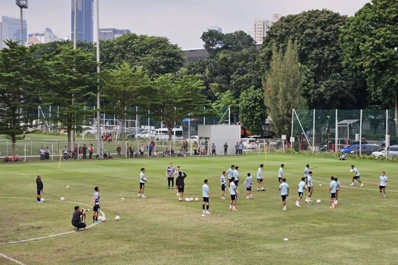 Empat pemain belum bergabung dengan pemusatan latihan timnas