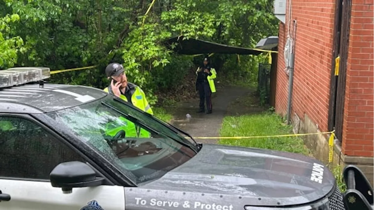 Teen dead after overnight Scarborough shooting, police say