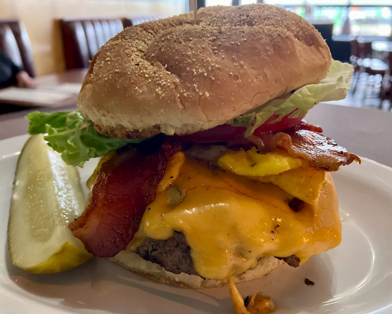 Burgers: Best burger joints in Cleveland to celebrate International ...