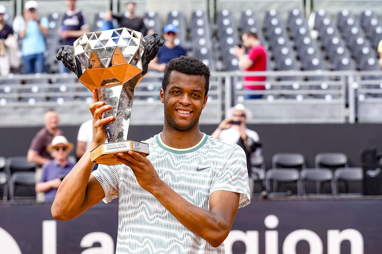 Giovanni Mpetshi Perricard : qui est le père, ancien sportif, du nouveau prodige du tennis français ?