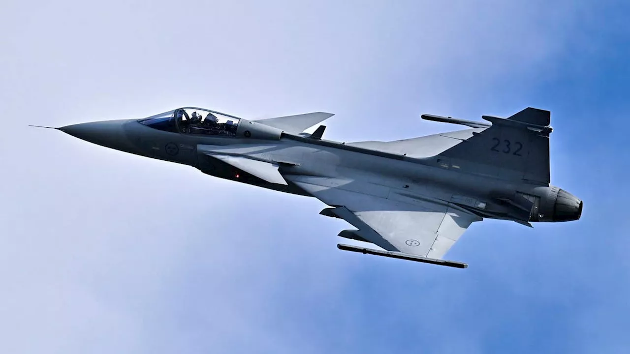 Ingen Gripen till Ukraina – Sverige ombeds pausa