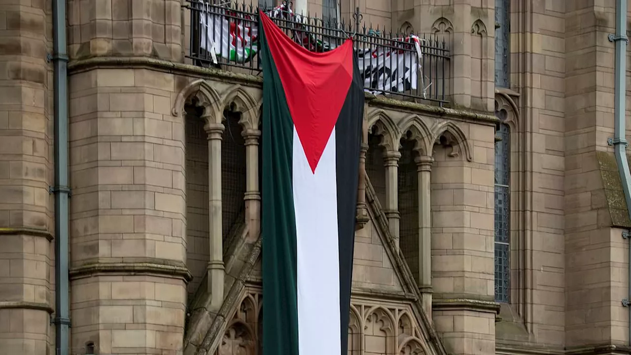 Pro-Palestine protesters spark disruption at Manchester University as students barricade themselves...