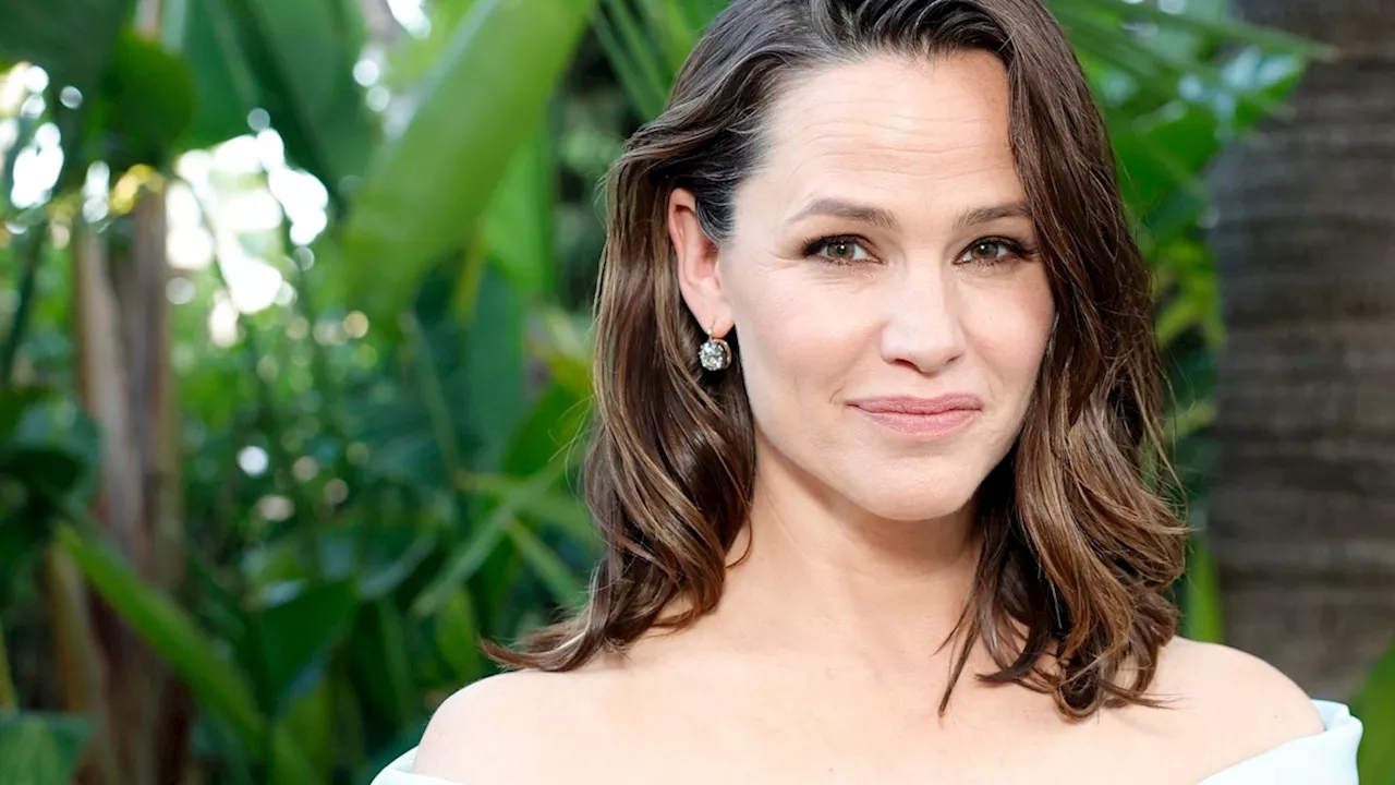 Jennifer Garner shares family video following difficult time in personal life