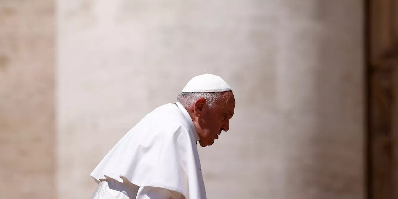 Papa Francesco si è scusato per aver usato un termine omofobo durante un incontro della CEI