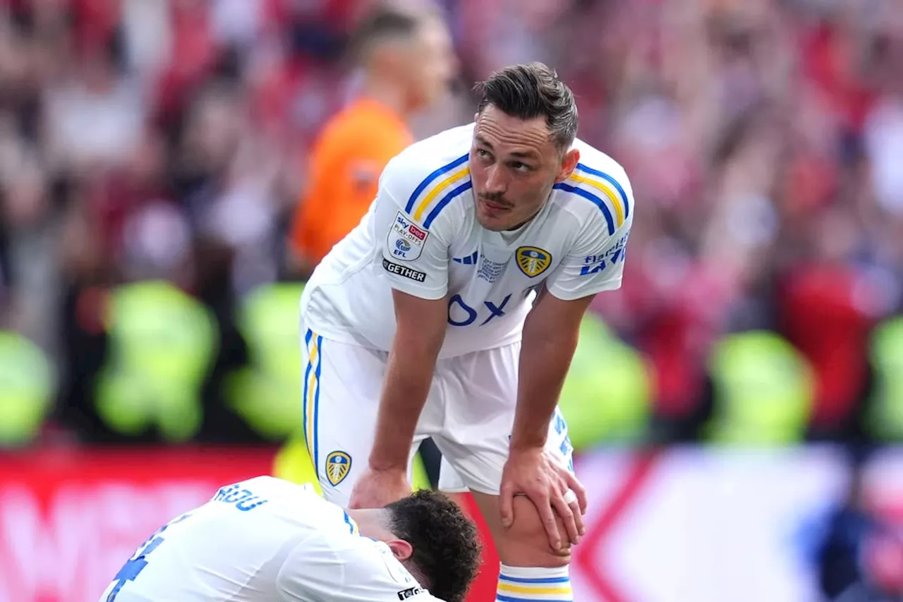 On-loan Wales international appears to send Leeds United fans farewell message on social media