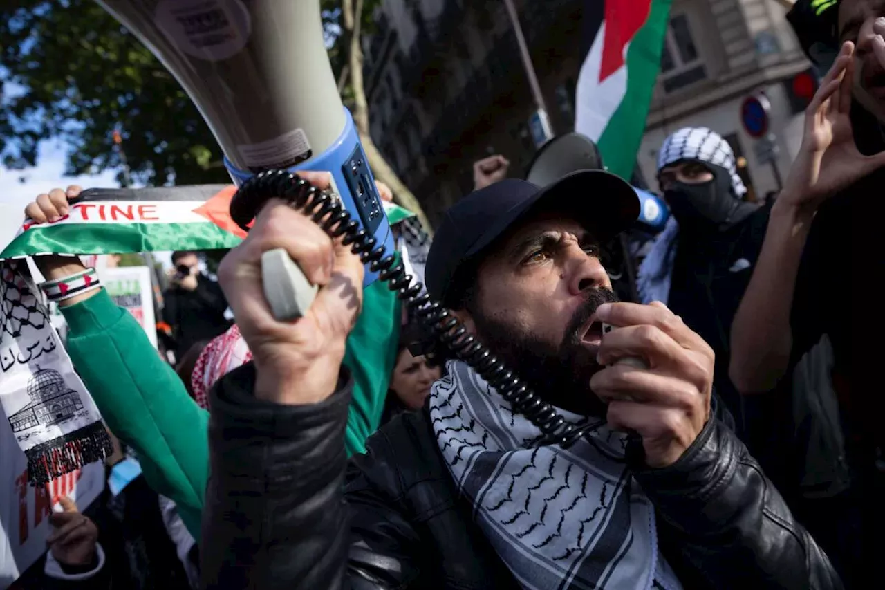 Guerre à Gaza : Environ 10 000 Personnes Ont Manifesté Lundi Soir à ...