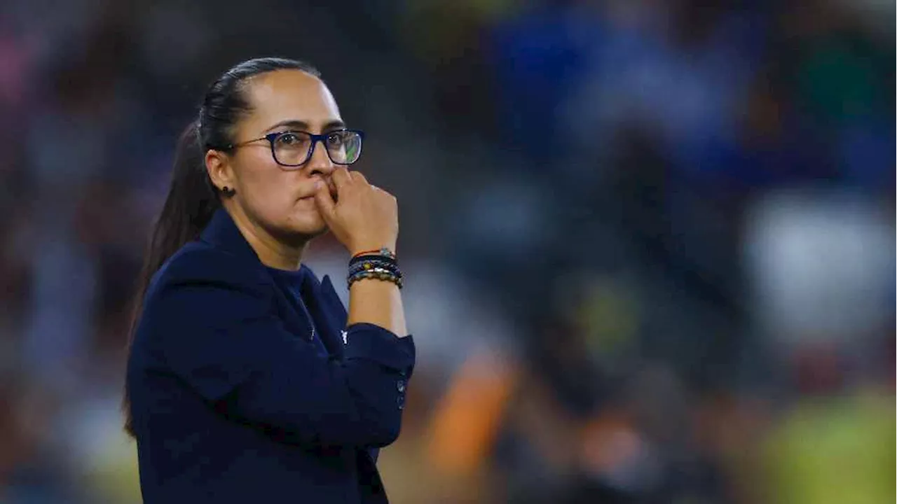 ¡Campeona! Amelia Valverde se convirtió en la cuarta mujer en levantar el trofeo de Liga MX Femenil