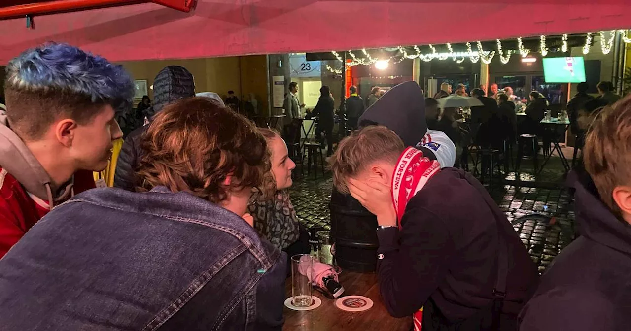 Düsseldorf: So groß war die Enttäuschung bei den Fortuna-Fans in der Altstadt