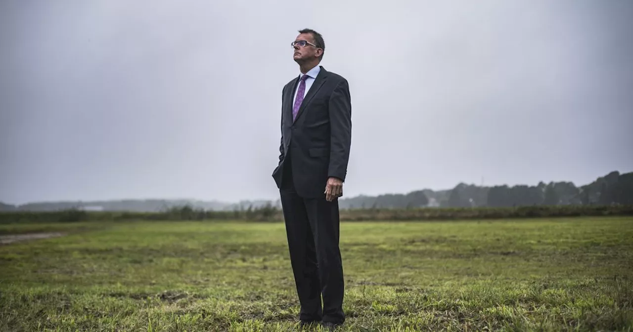 Jan Nieboer veroordeeld tot zes maanden cel voor rol bij dreigbrieven windmolenbouwers