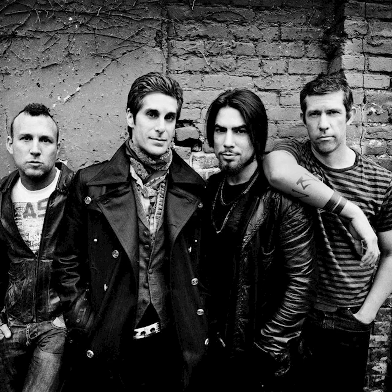 Jane’s Addiction Announce First Tour With Original Lineup Since 2010