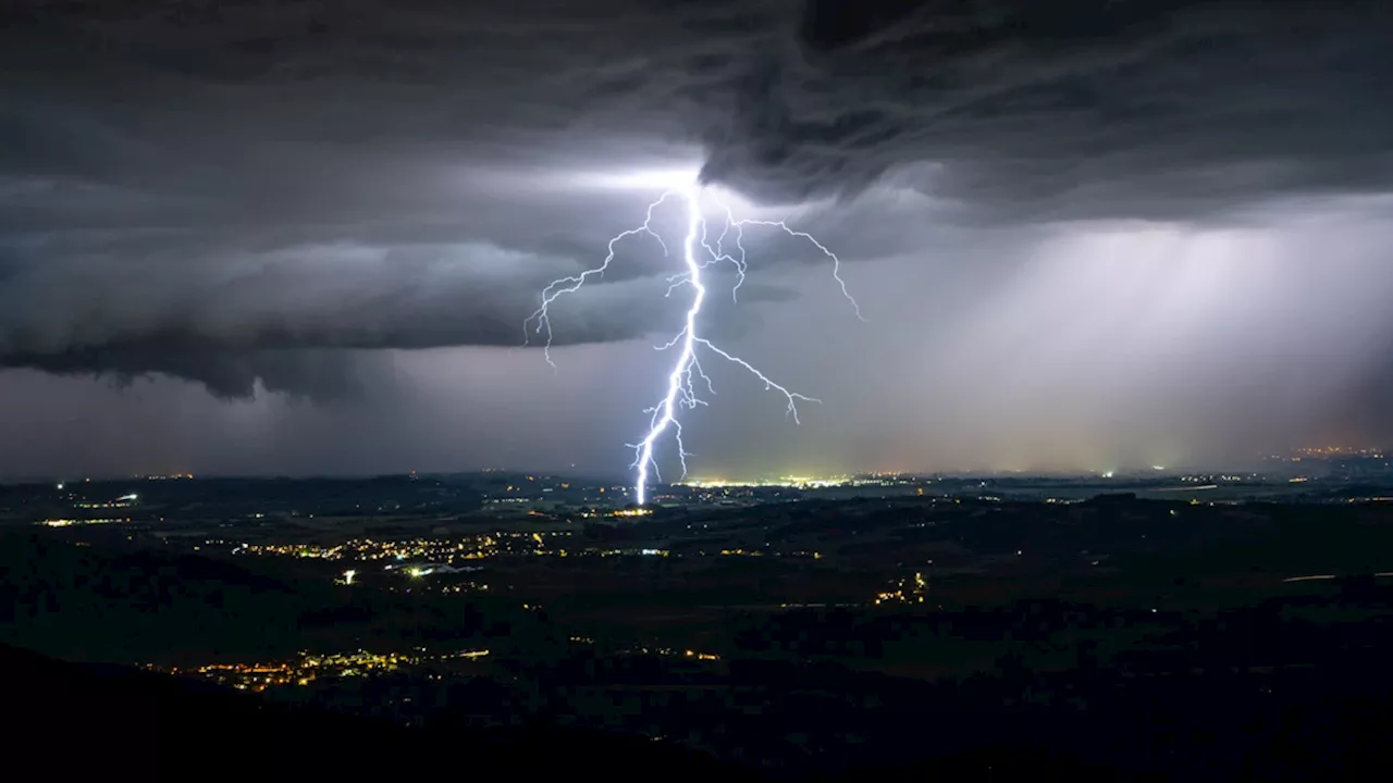 Heftige Unwetter über Bayern - Stromausfall in Augsburg