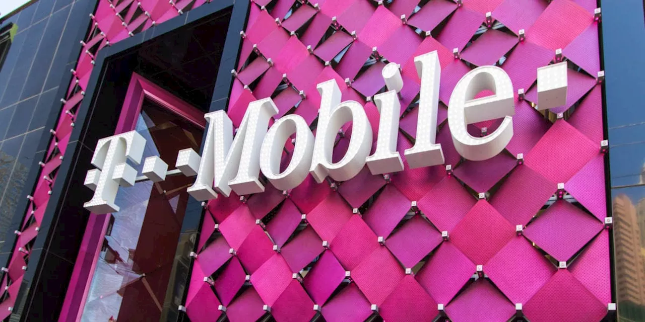 T-Mobile to buy US Cellular's wireless ops, plus slice of spectrum for $4.4B