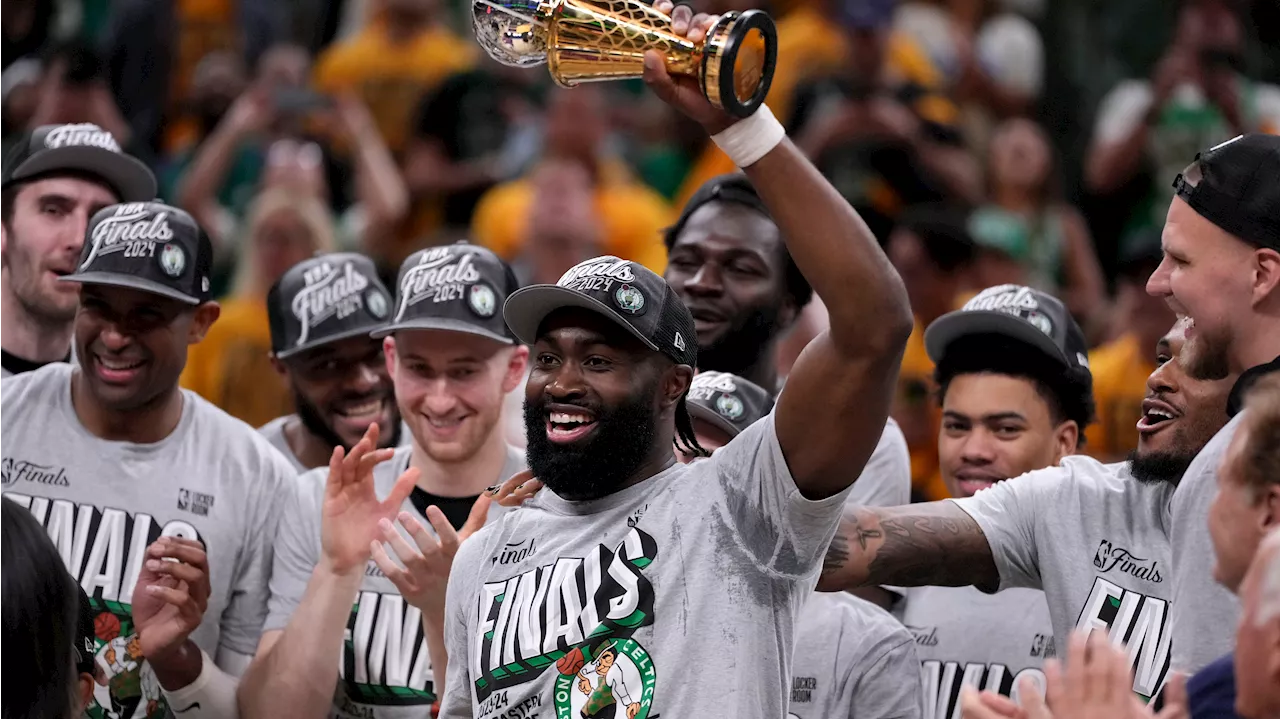 Celtics sweep Pacers to advance to NBA Finals