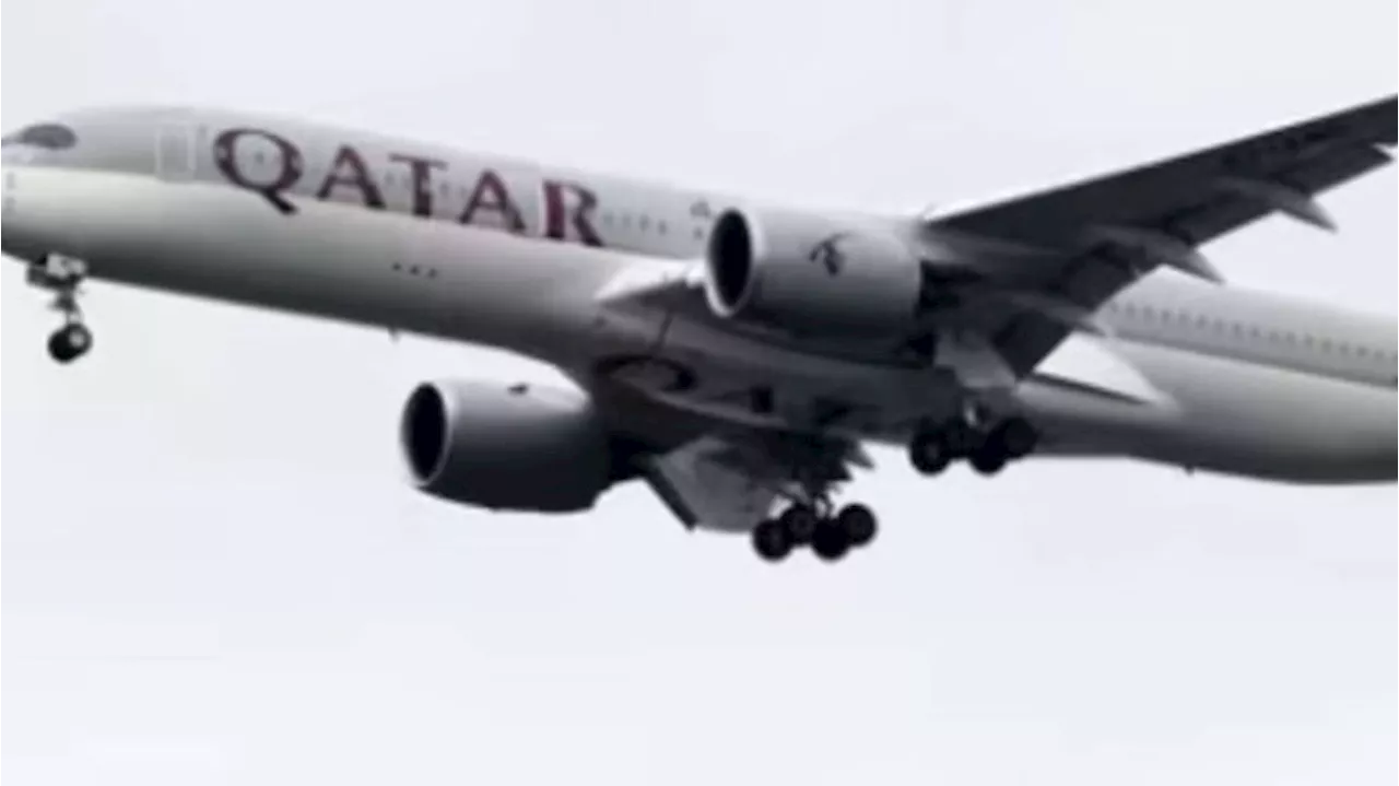 12 People Injured After Qatar Airways Plane Hits Turbulence