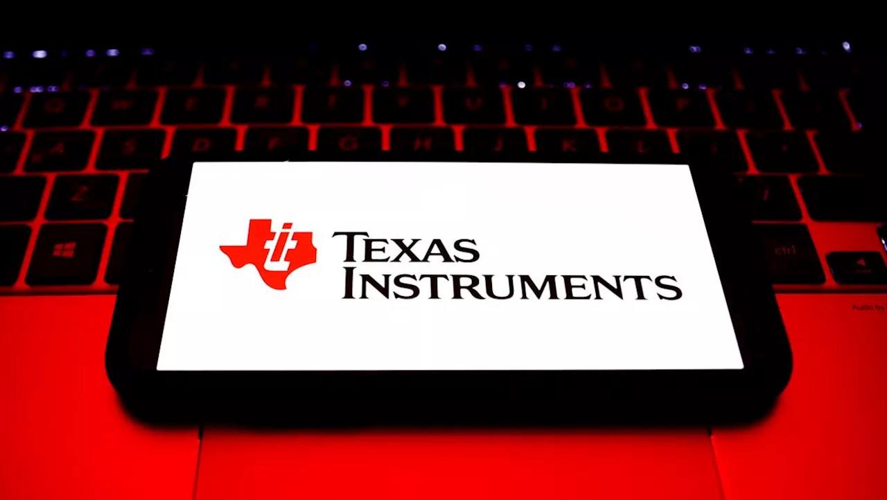 Texas Instruments gets $2.5B investment from Elliott