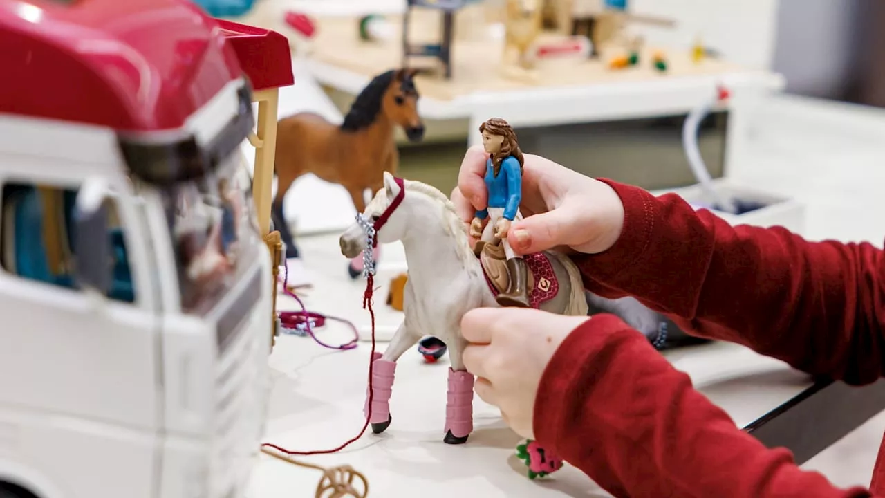 Betriebsrat eingeschaltet: Figuren-Hersteller Schleich zieht nach München