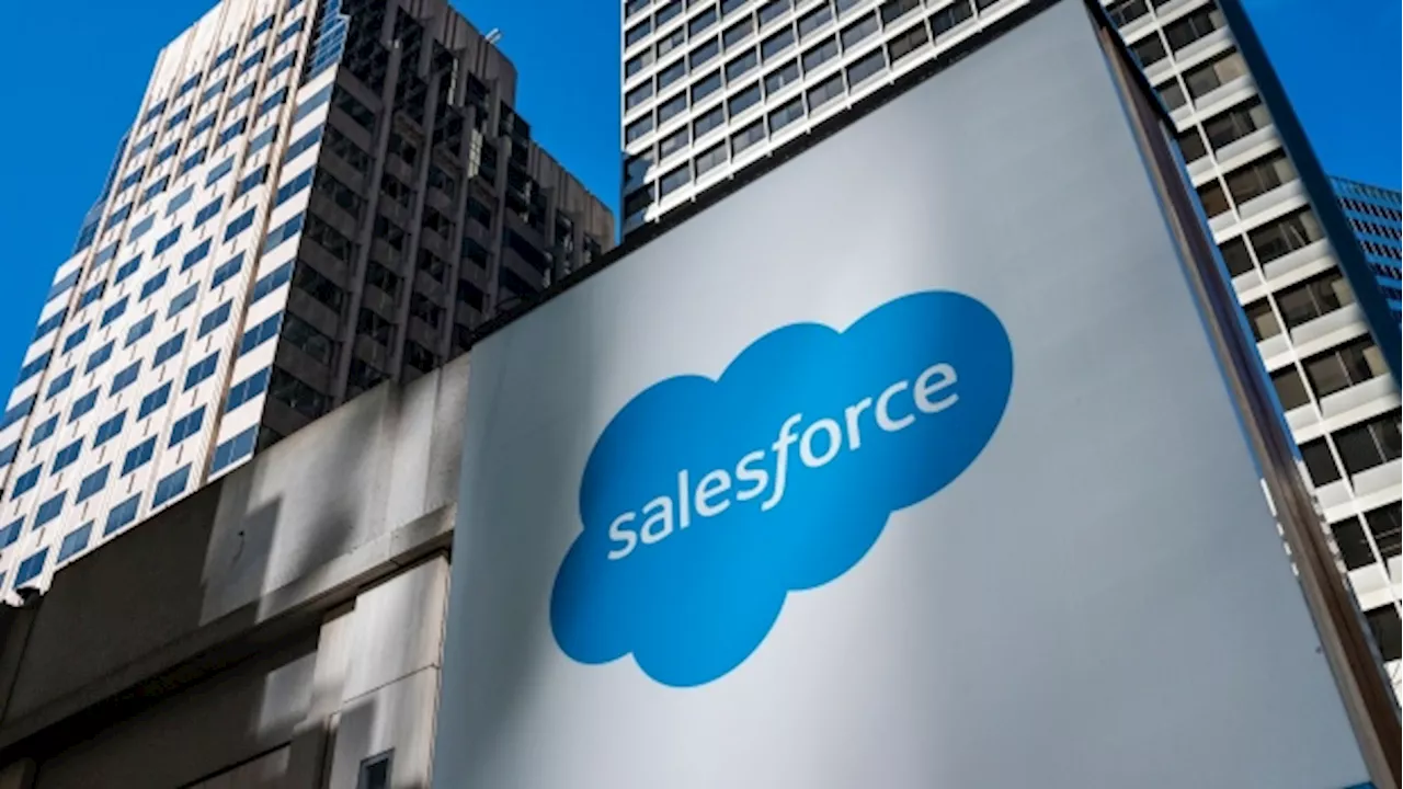 Salesforce Gives Weak Sales Outlook With Slowdown Fears Growing