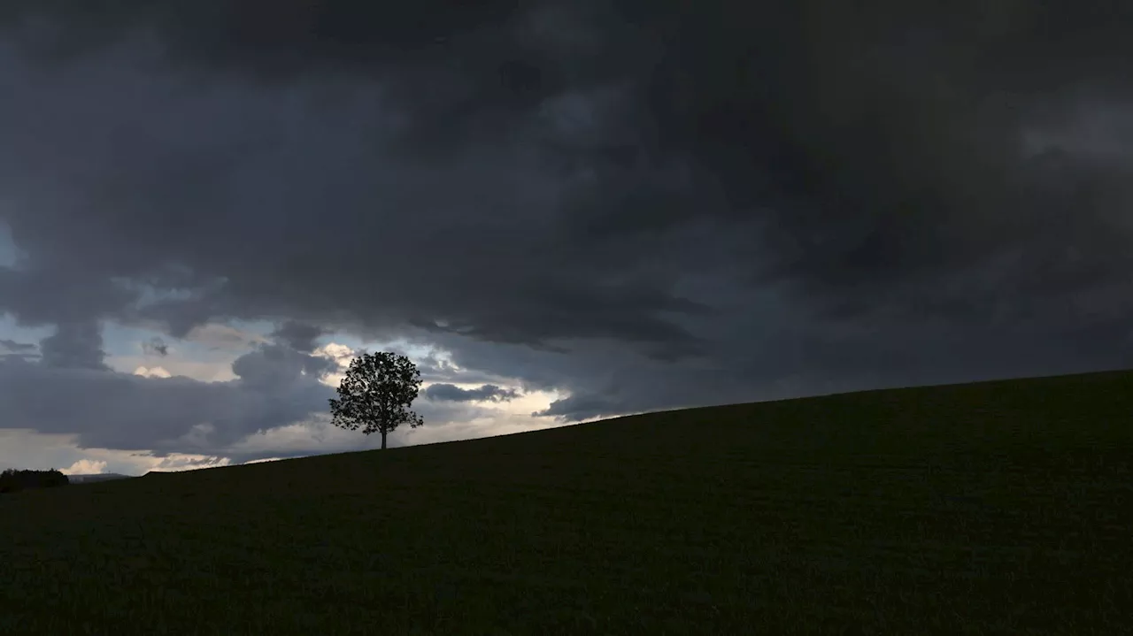 Wetter in Bayern am langen Wochenende: Regen und teils Gewitter