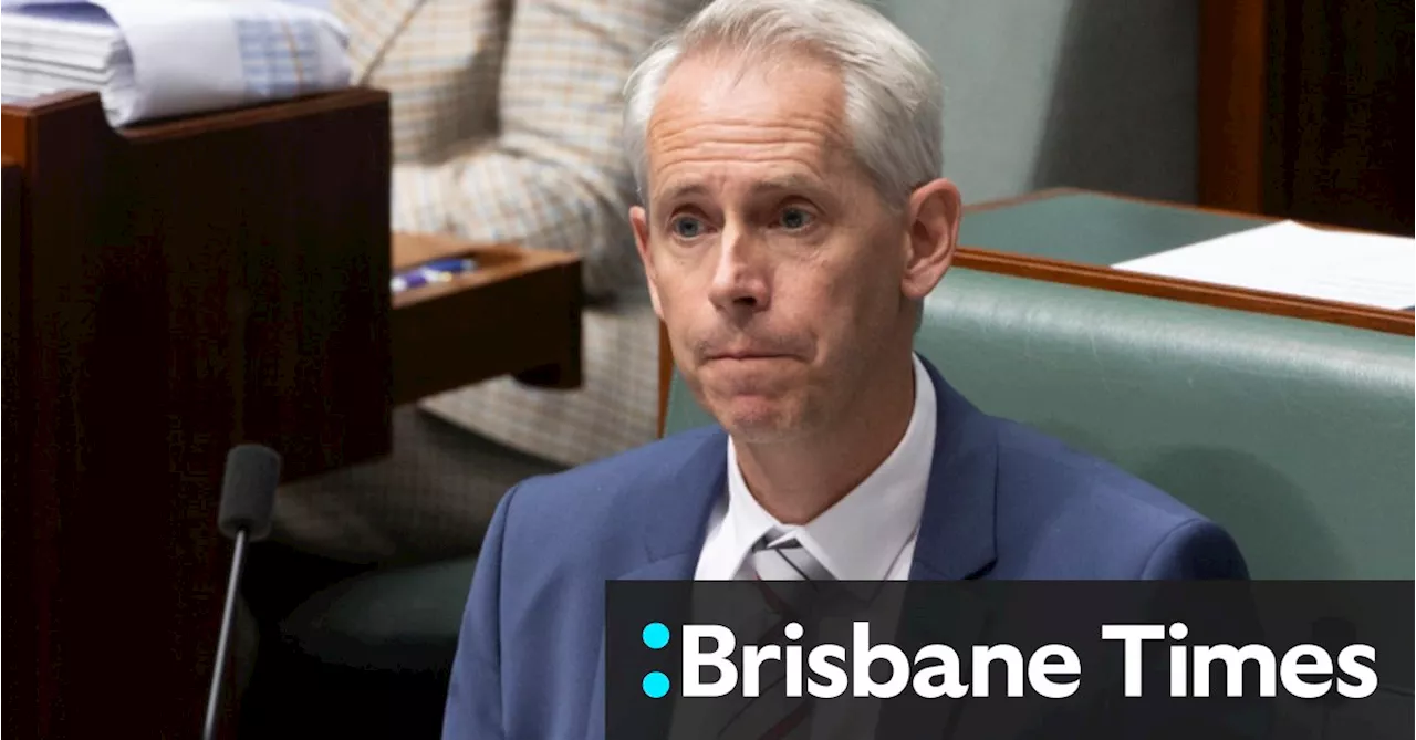 How direction 99 is putting Immigration Minister Andrew Giles under pressure