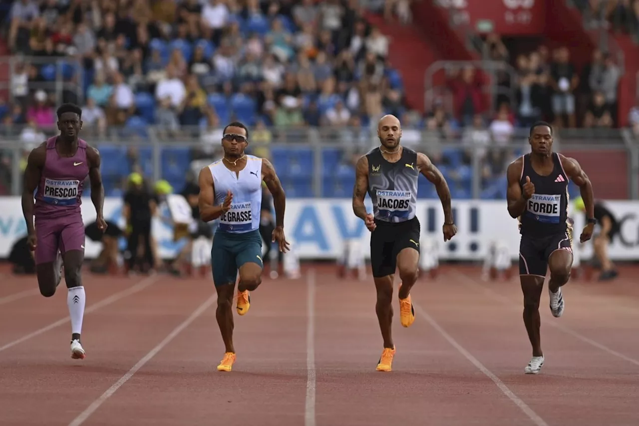 De Grasse posts season best, wins sprint double