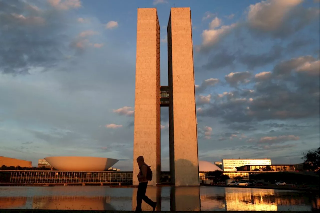 Congresso autoriza transferência de R$ 2,8 bi para recompor emendas bloqueadas