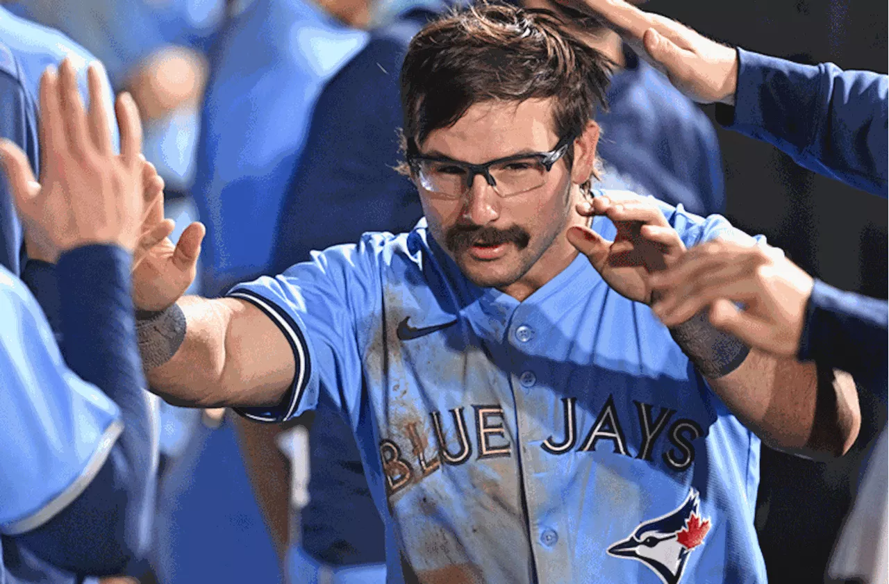 Blue Jays vs White Sox Prediction, Picks, and Odds for Tonight’s MLB Game