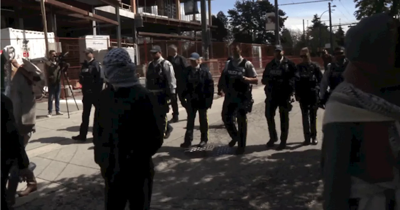 Woman arrested as pro-Palestinian protesters shut down UBC intersection