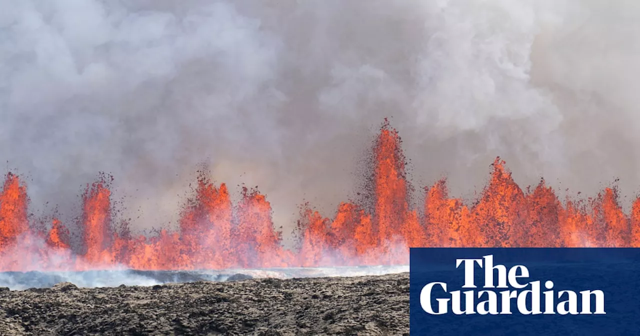 Fresh volcanic eruption triggers evacuation in south-west Iceland