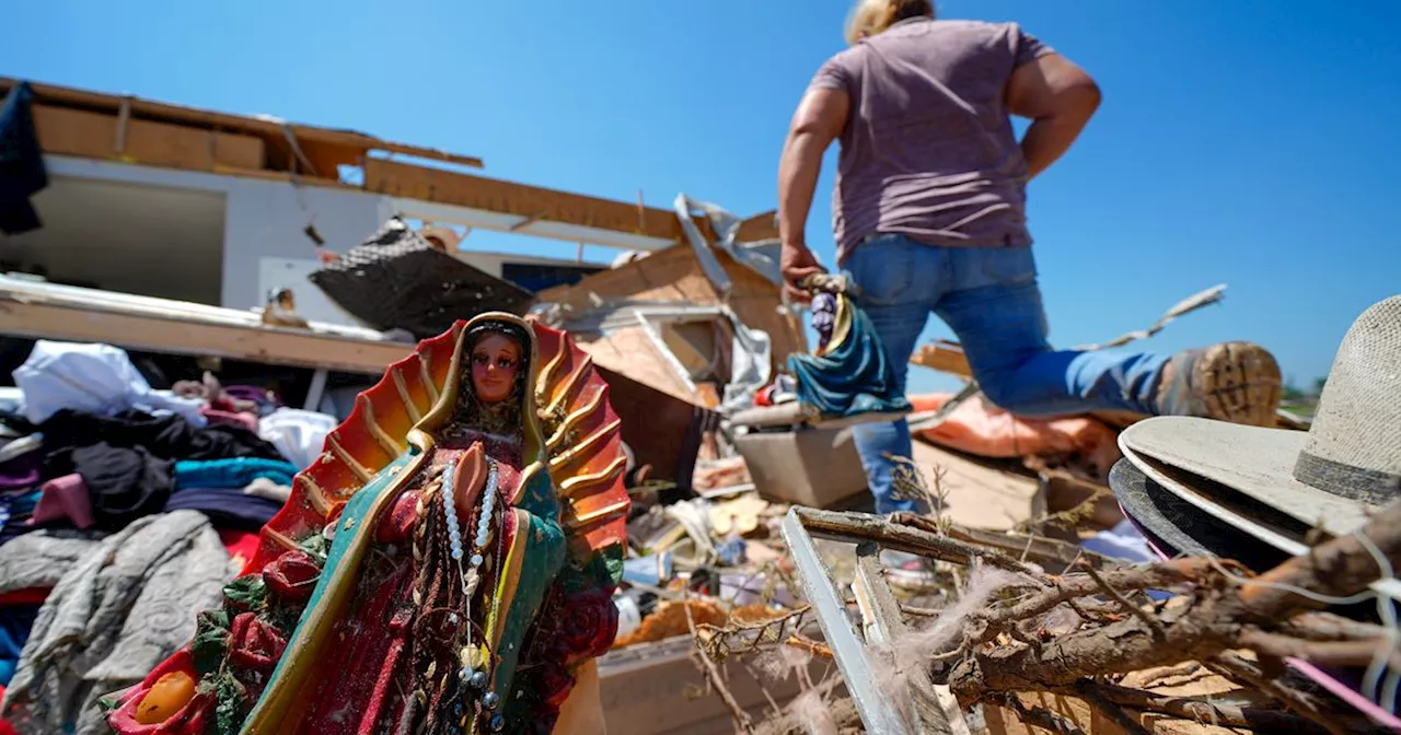 Texas Battered Again As Powerful Storm, Strong Winds Kill 1, Cause Widespread Damage