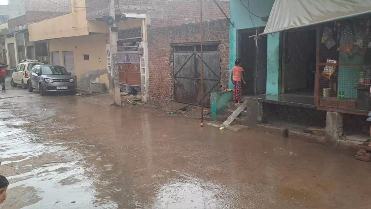 UP Weather Update: आगरा समेत यूपी के इन जिलों में मौसम ने बदली करवट, हल्की बारिश से तापमान में गिरावट!