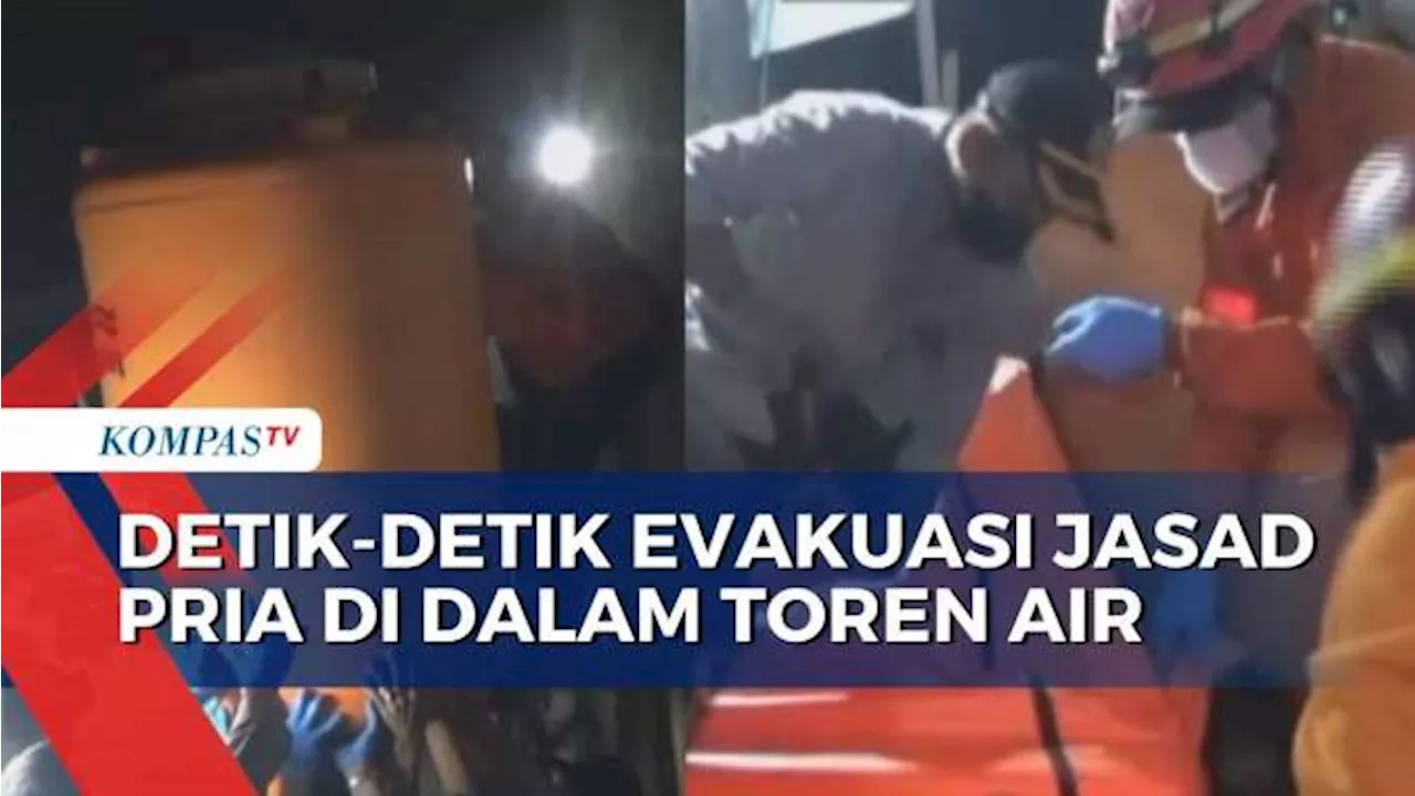 Proses Evakuasi Mayat Pria di Dalam Toren Air, Diduga Korban Tewas Kehabisan Napas