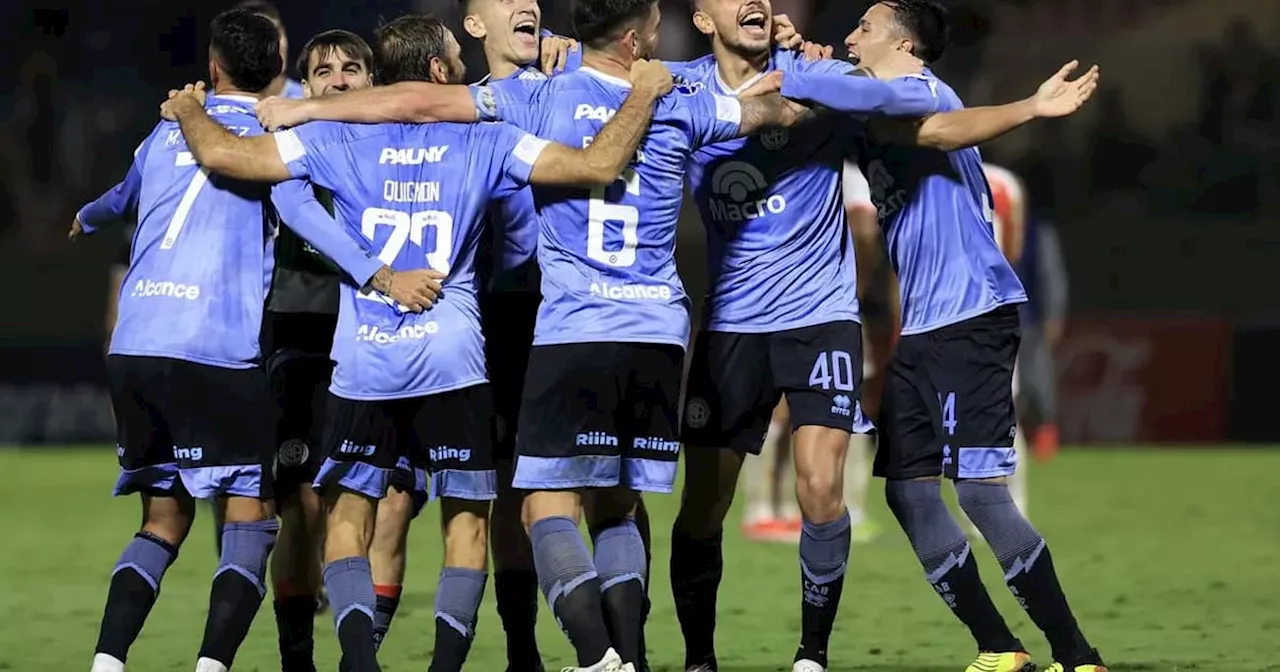 Una de Piratas en Brasil: las mejores fotos del 2-1 de Belgrano a Internacional | Fútbol