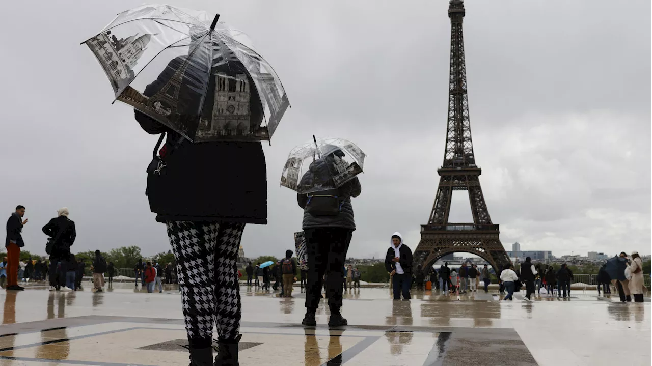 Pourquoi cette météo « pourrie » qui fait que la France a froid et que ses voisins suffoquent