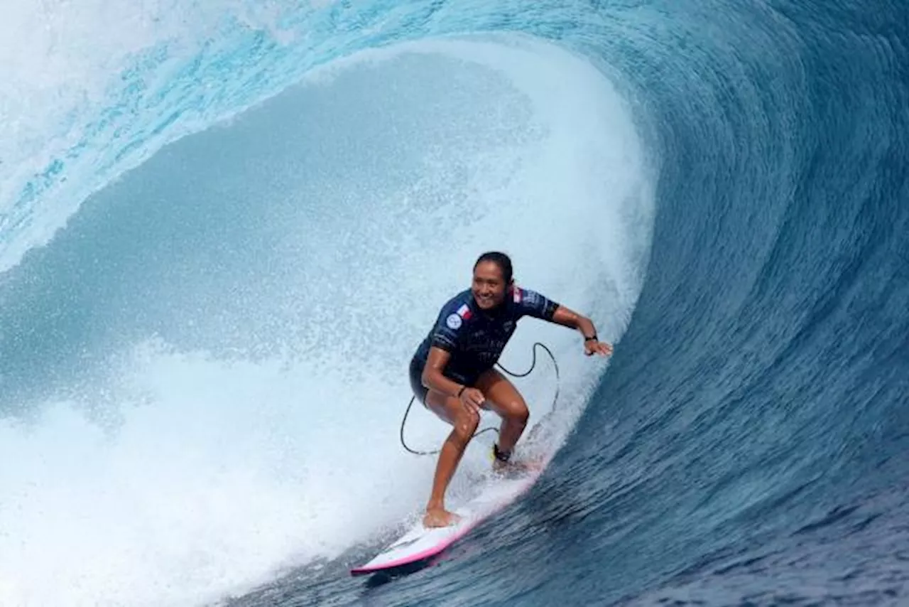 La Française Vahine Fierro remporte la Tahiti Pro à Teahupoo