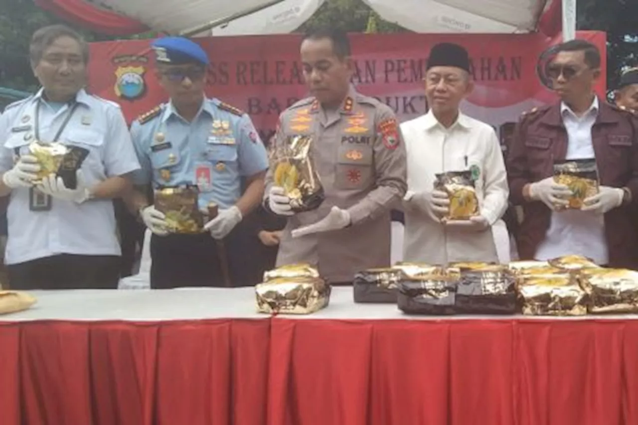 Polda Sulsel Musnahkan Puluhan Kilo Narkoba Jenis Sabu dan Ganja