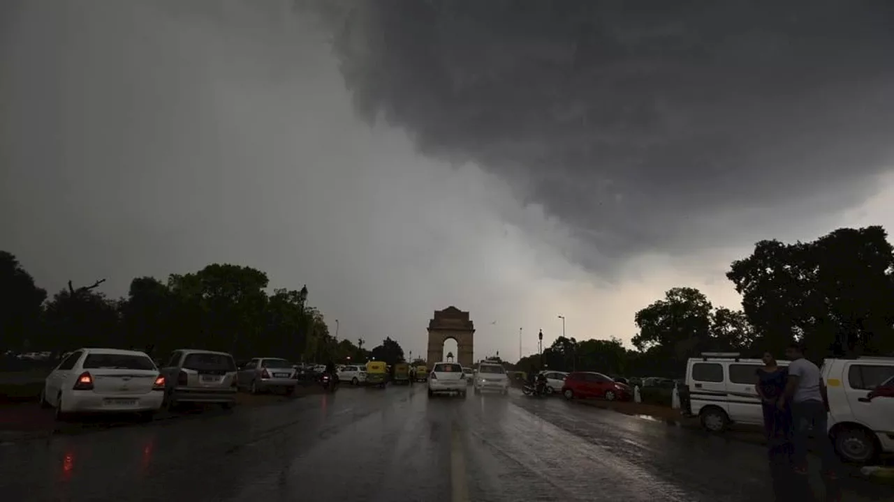 Weather Update: दिल्ली-NCR में अचानक बदला मौसम का मिजाज, बारिश की संभावना