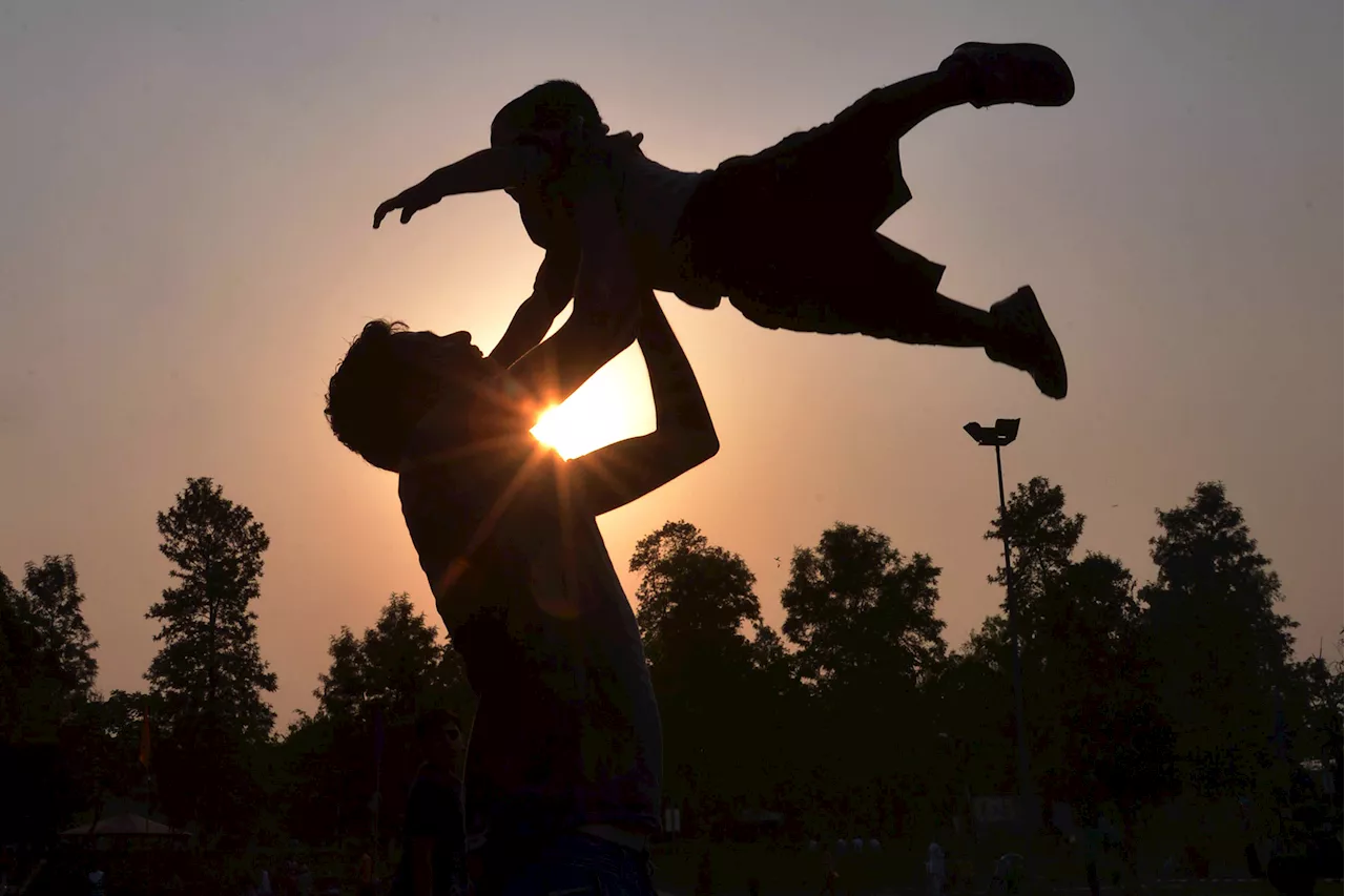 Having Children May Worsen Heart Health for Men: Study