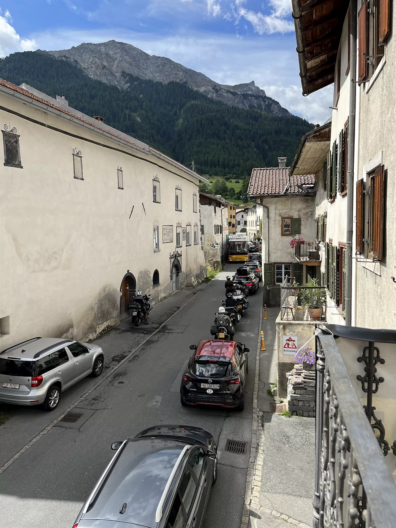 Sta. Maria in der Val Müstair GR: Optimierte Verkehrsregelung während Sommer-Wochenenden