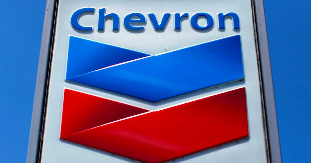 Chevron shareholders re-elect all directors, CEO confident on Hess deal