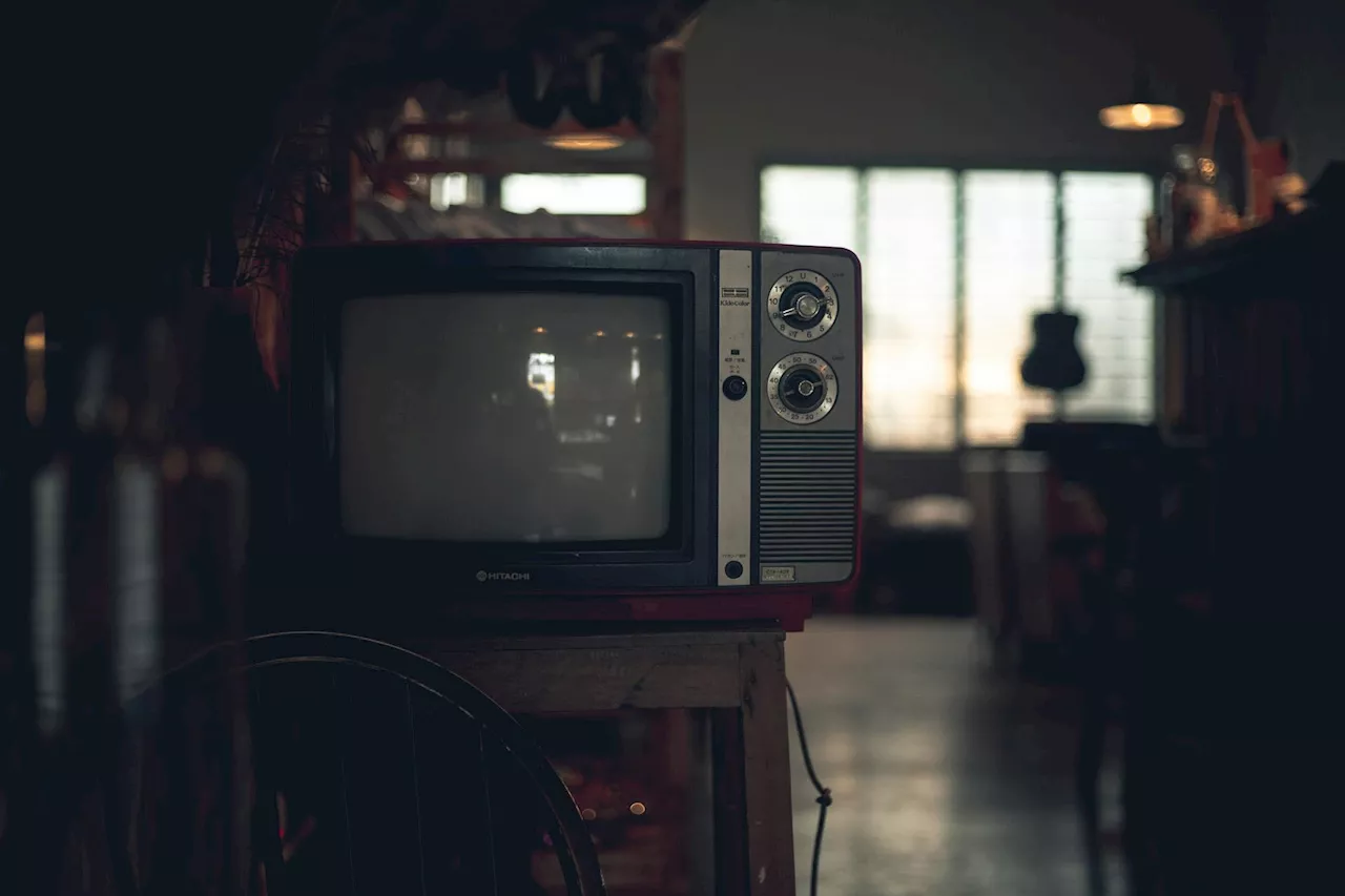 Decline in TV viewership: Are South Africans ditching TV?