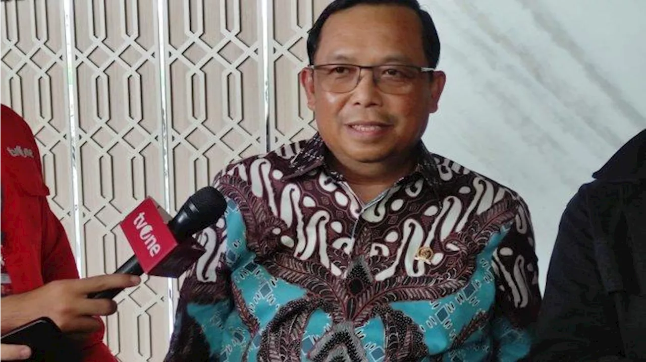 PDIP Dorong Kadernya Jadi Cawagub Khofifah di Pilgub Jatim, Demokrat: yang Paling Tepat Emil Dardak