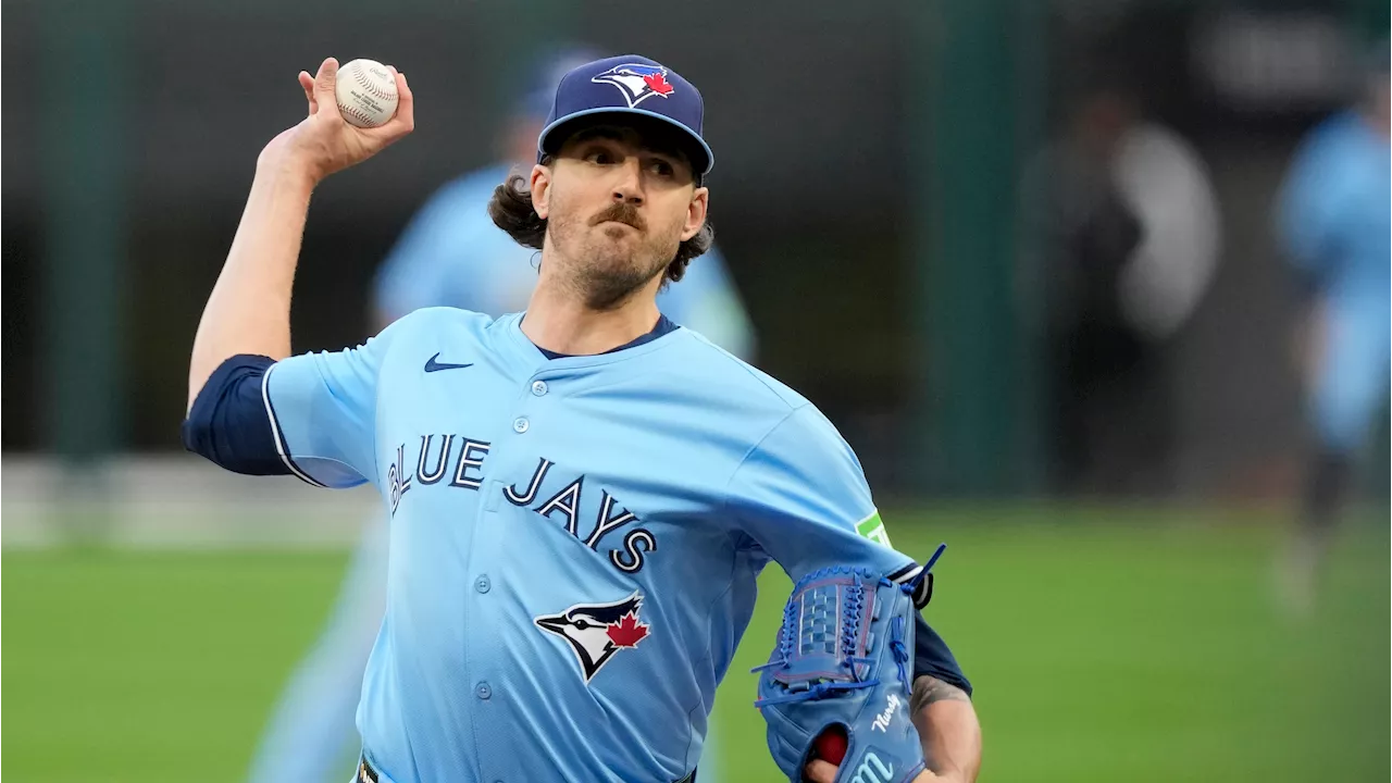 Schneider, Gausman lead Blue Jays past sliding White Sox