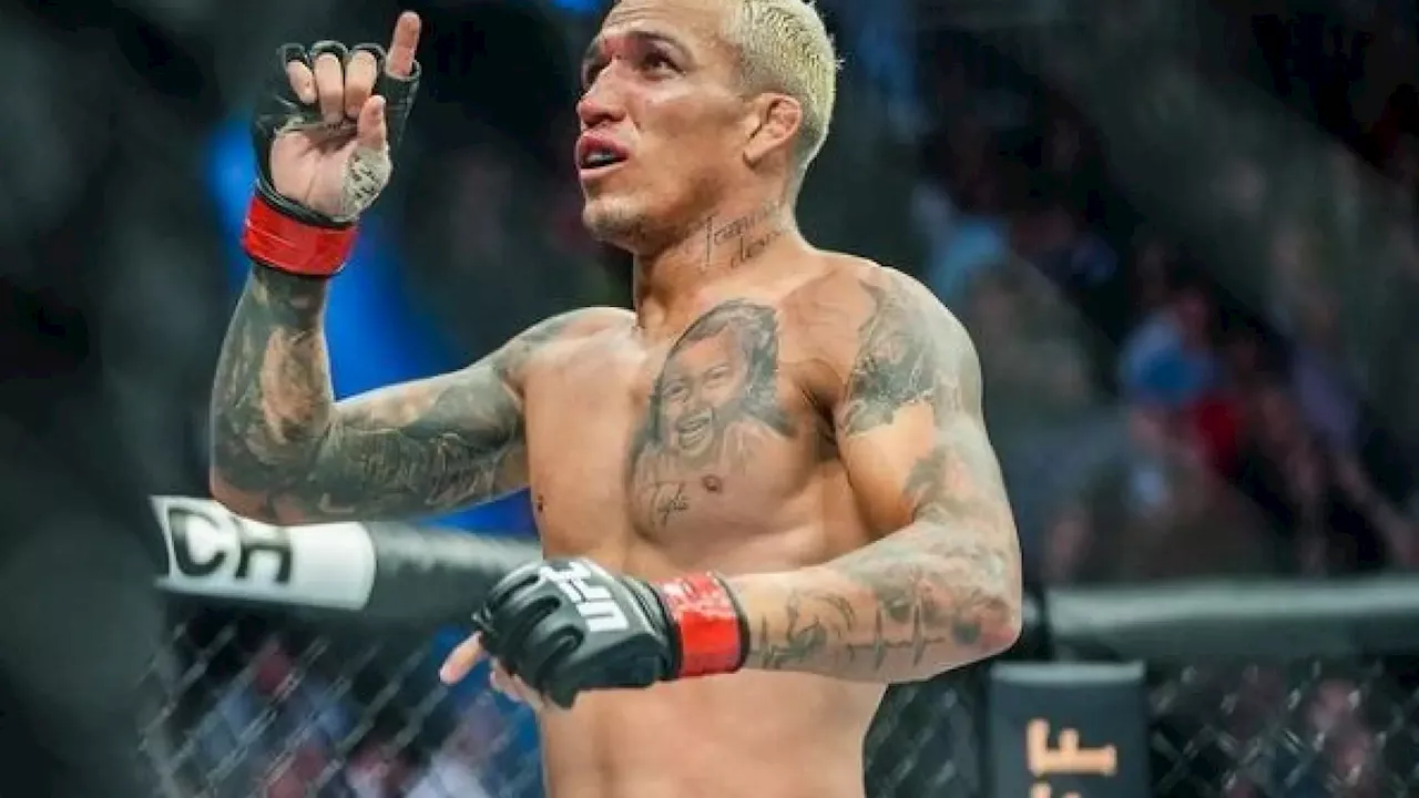 Charles Oliveira ya tiene un nuevo retador, pero su entrenador le pide que no precipite su regreso