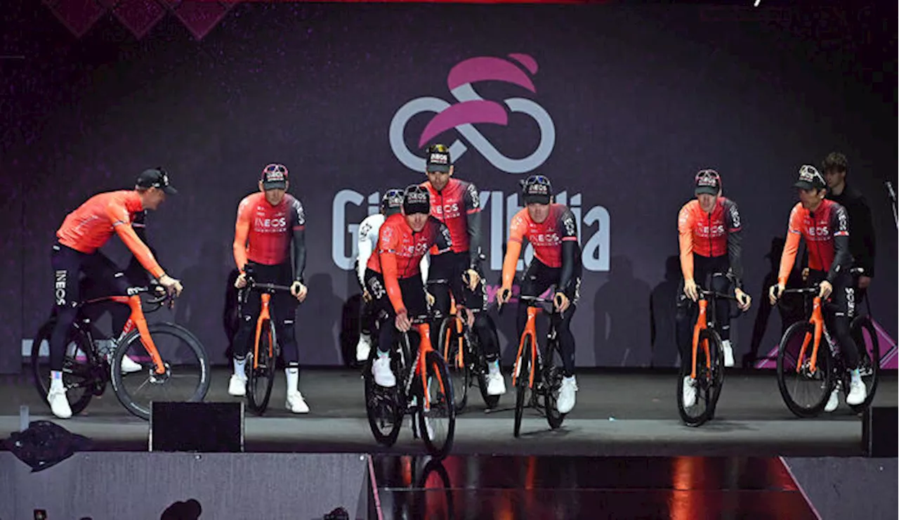 Giro d'Italia 2024: la presentazione delle 22 squadre in gara