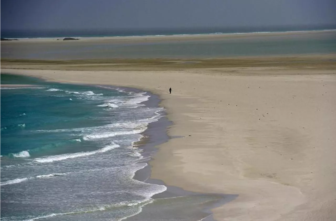 Gruppo di turisti italiani bloccati su isola Socotra nello Yemen