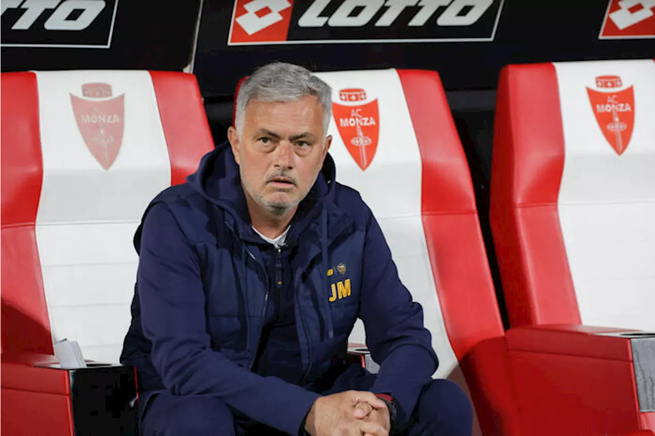 Mourinho: 'Io al Benfica? Domanda che mi rovina il fine settimana'